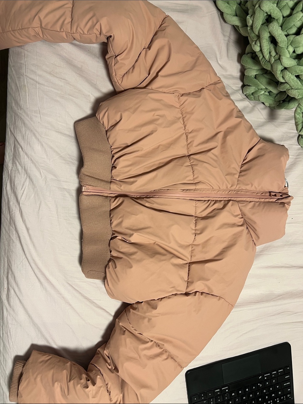Zara Dusty Rose Cropped Puffer Jacket